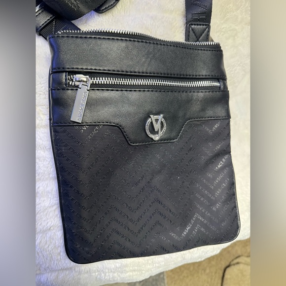 Versace cross body cloth bag - Picture 2 of 10